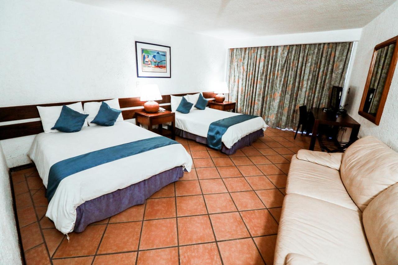 Hotel California Playa El Yaque 外观 照片